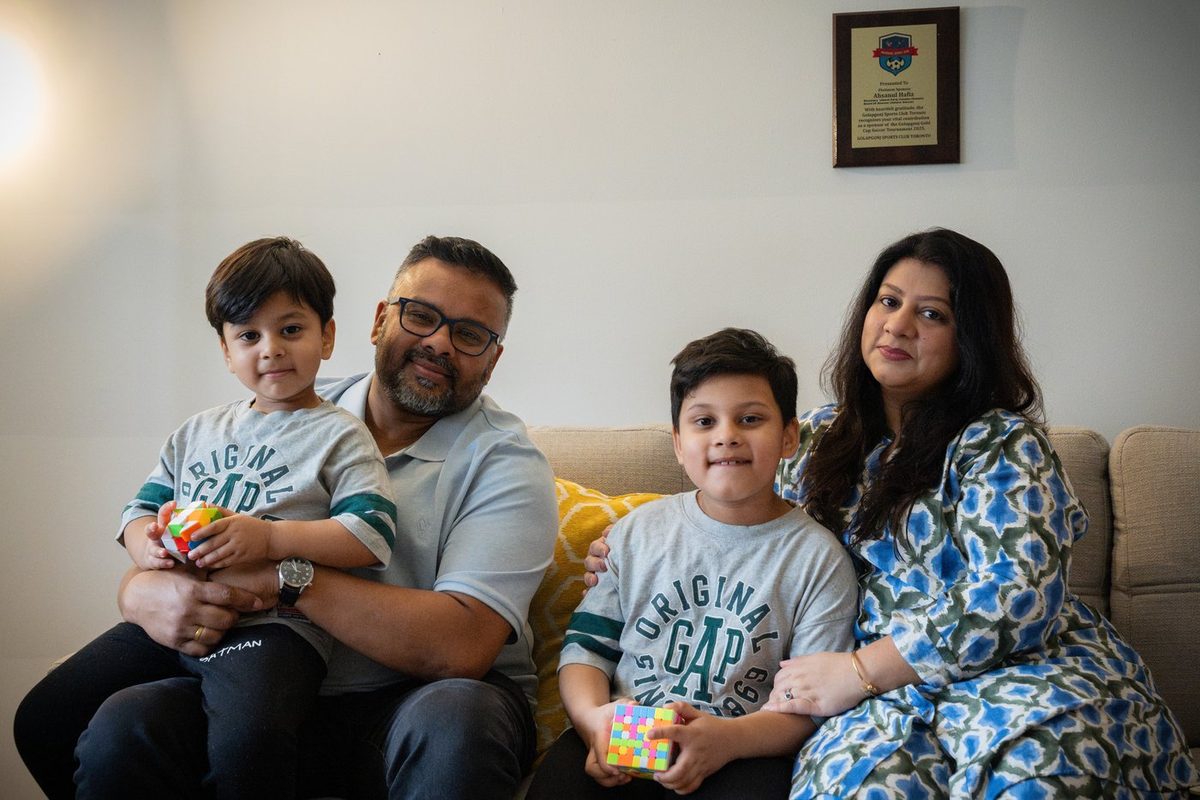Ahsanul Hafiz with his family